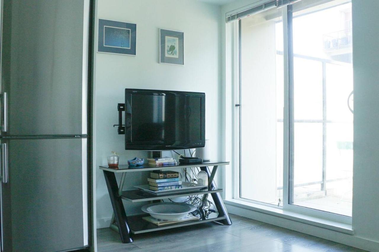 Apartment Elegant 1-bed In Chinatown Victoria